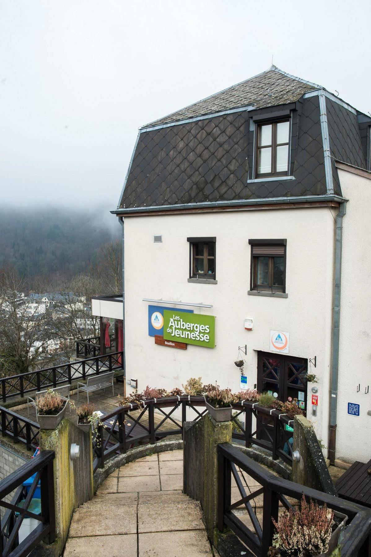 Auberge De Jeunesse De Bouillon Exteriör bild