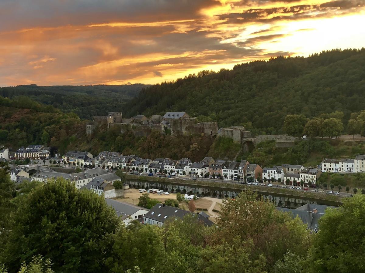 Auberge De Jeunesse De Bouillon Exteriör bild